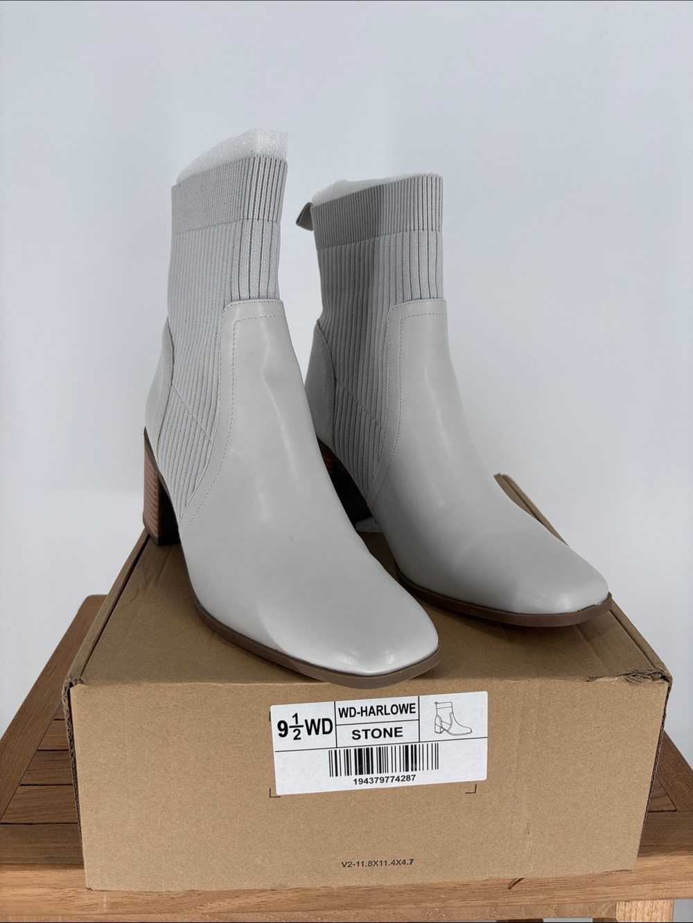 New Journee collection women’s Harlowe Ankle Boots size 9.5 WD
